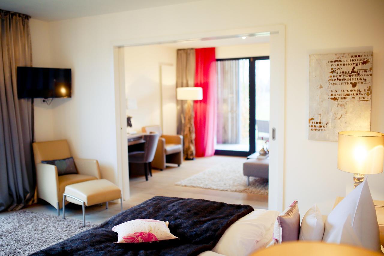 Hotel Gut Bardenhagen Bagian luar foto