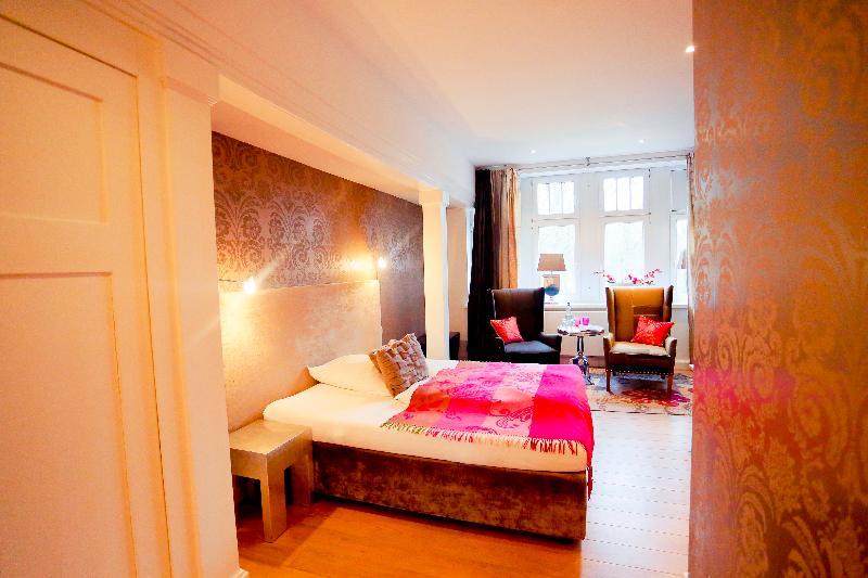 Hotel Gut Bardenhagen Bagian luar foto